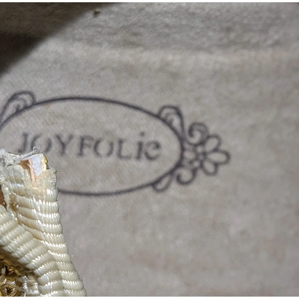 Joyfolie Baby Girls Gold Glitter Flower Sandals Size 4 NWOT‎ $49